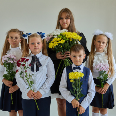 Букет от класса Хризантема кустовая МИКС ПОШТУЧНО N 19