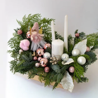 Композиция в ящике из хвои со свечами "Рождественское чудо"  N 90869